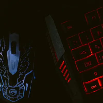 Klavye